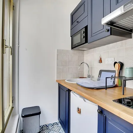 Mouffetard - Pantheon Charming 파리